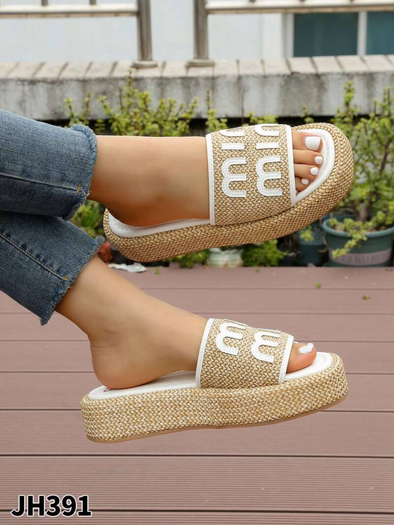 Klapki damskie Roz 36-41 / 12 par